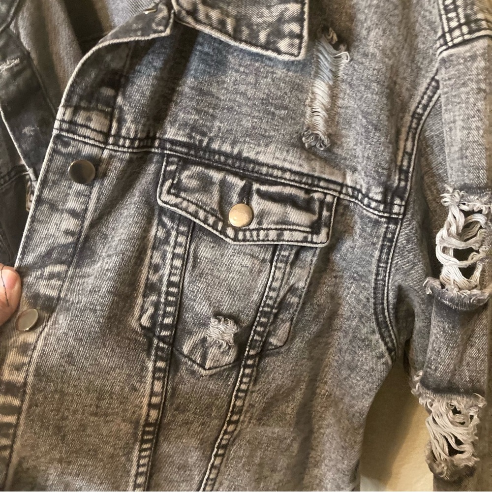 American Bazi Retro Acid Wash Cropped Denim Jacket With Chains Biker Bohemian 1X - Picture 4 of 16